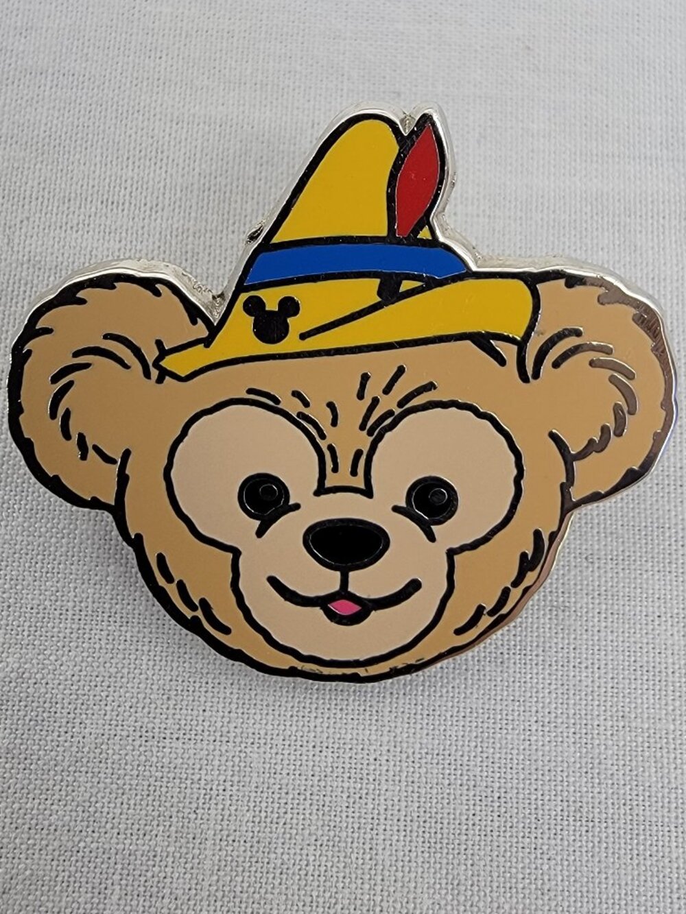 DISNEY Pin Trading ~ Duffy Hats Series 3/5 ~ DUMBO ~ Hidden Mickey ~ 2013 ~ P08